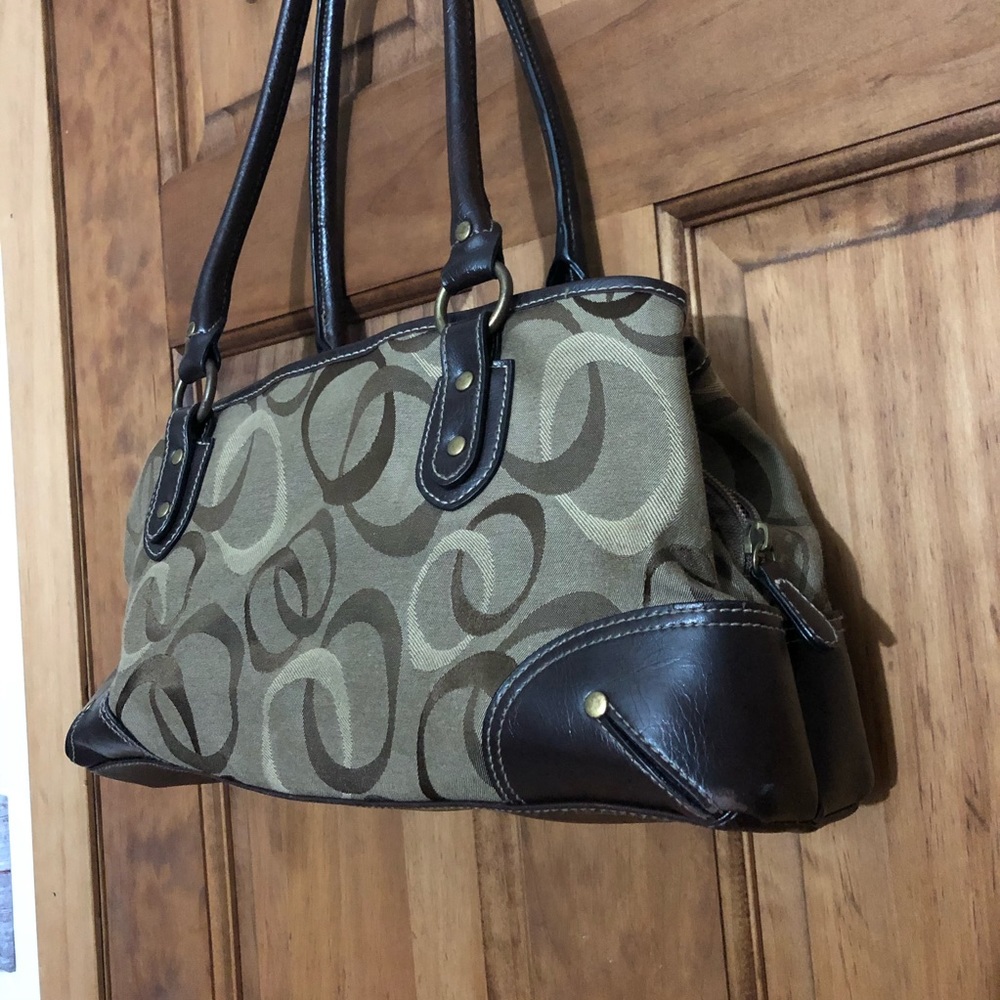 Purse - Picture 2 of 8